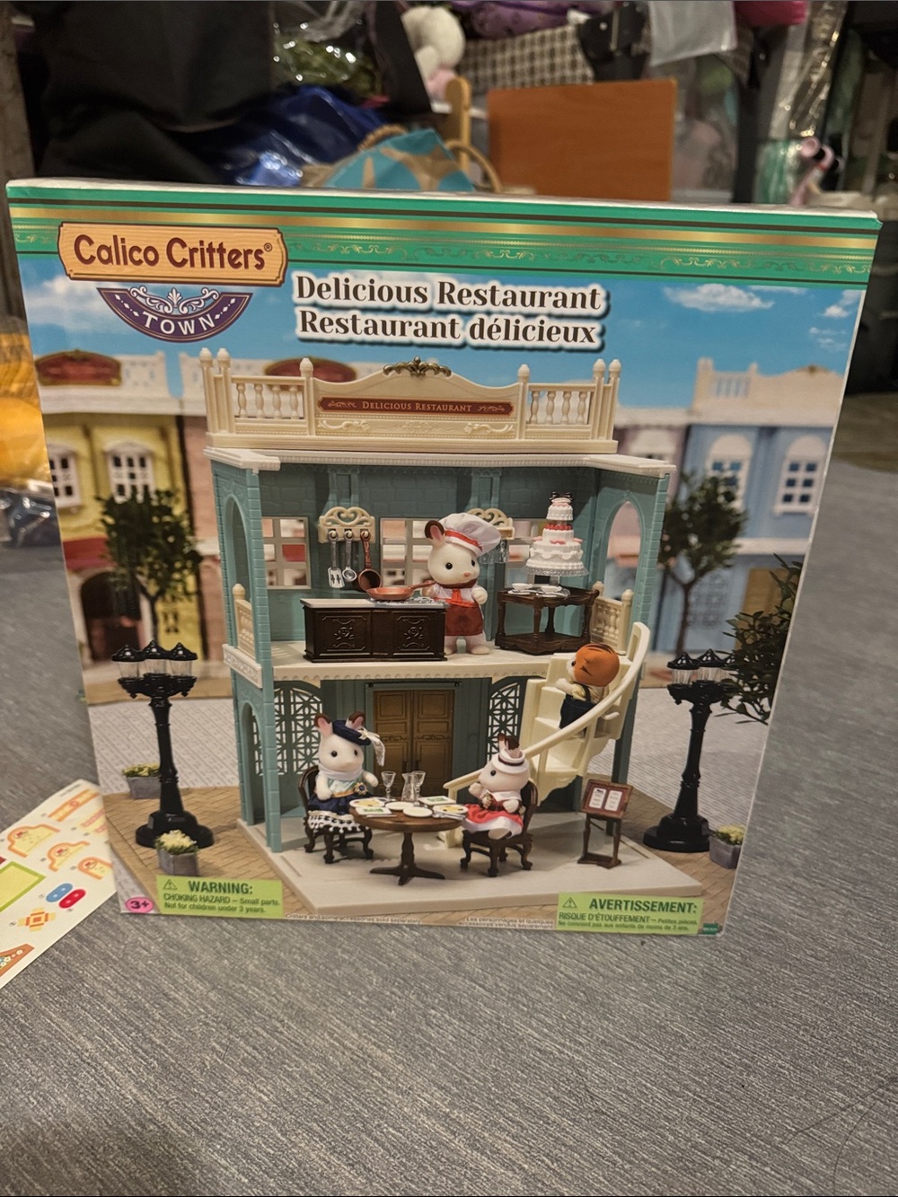 Calico Critters Delicious Restaurant Playset – Blue & Cream